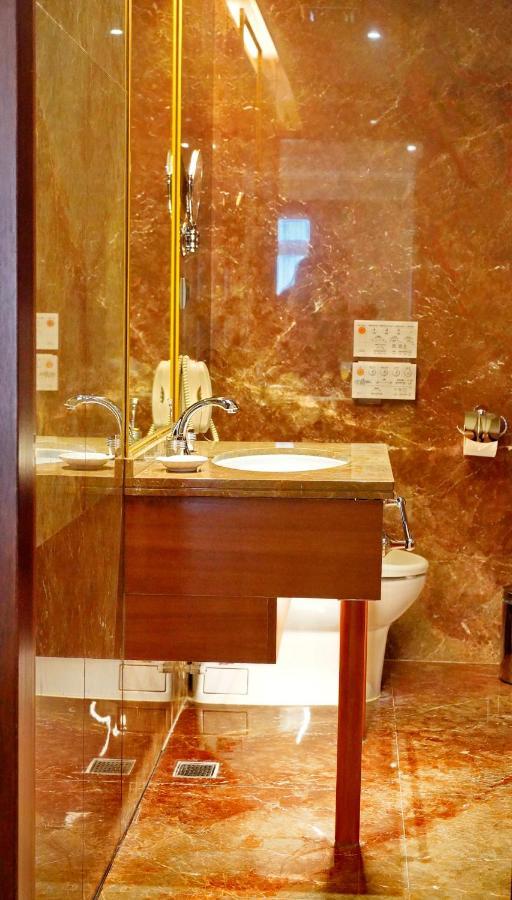 Hu House - Taipei Otel Dış mekan fotoğraf