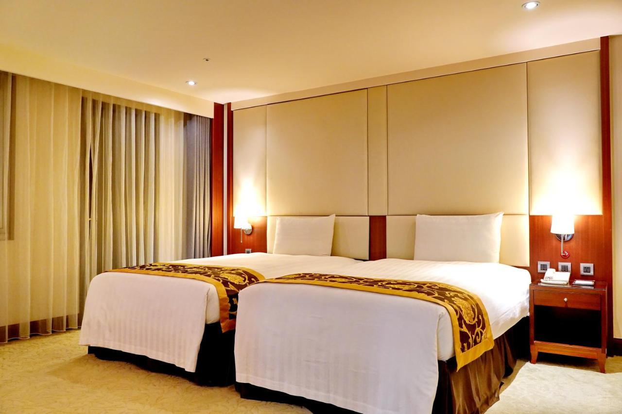 Hu House - Taipei Otel Dış mekan fotoğraf
